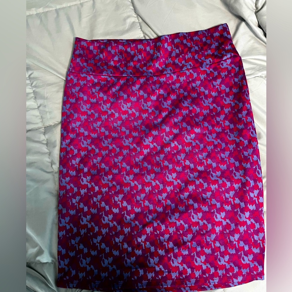 Women’s plus size pencil skirt